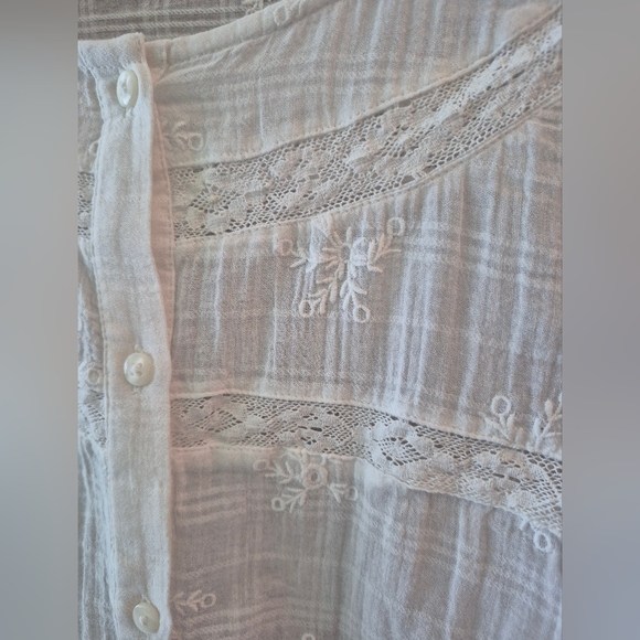 BoHo-ish - Picture 3 of 6